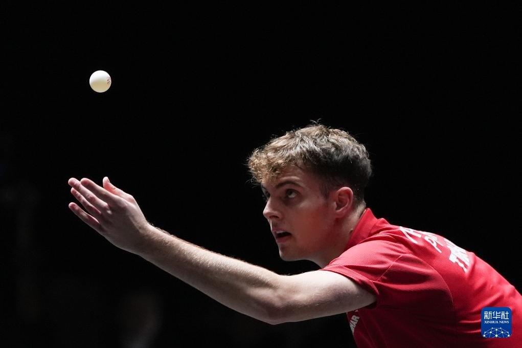 脱颖而出 脱颖而出