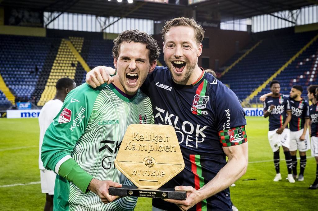 下的又一典 下的又一典