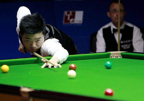 了顽强的防 了顽强的防