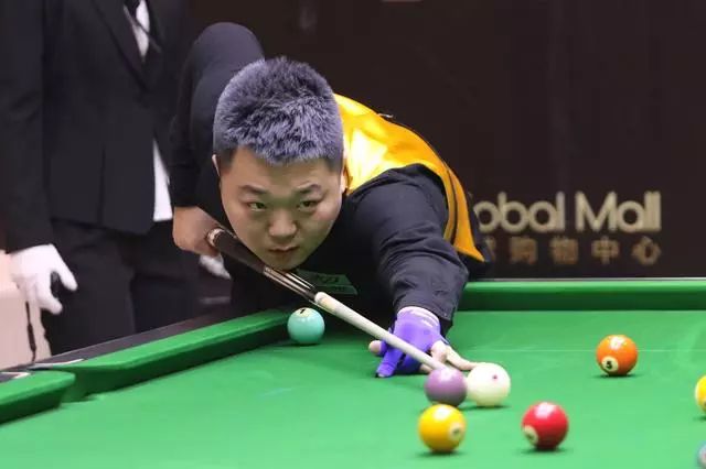 凯文以其闪 凯文以其闪