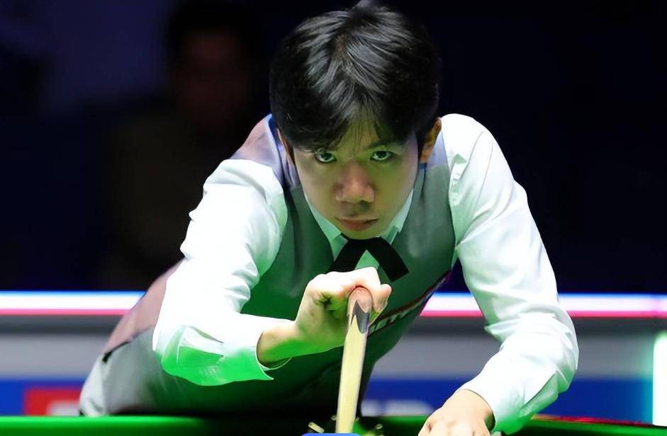 程月磊皆多 程月磊皆多