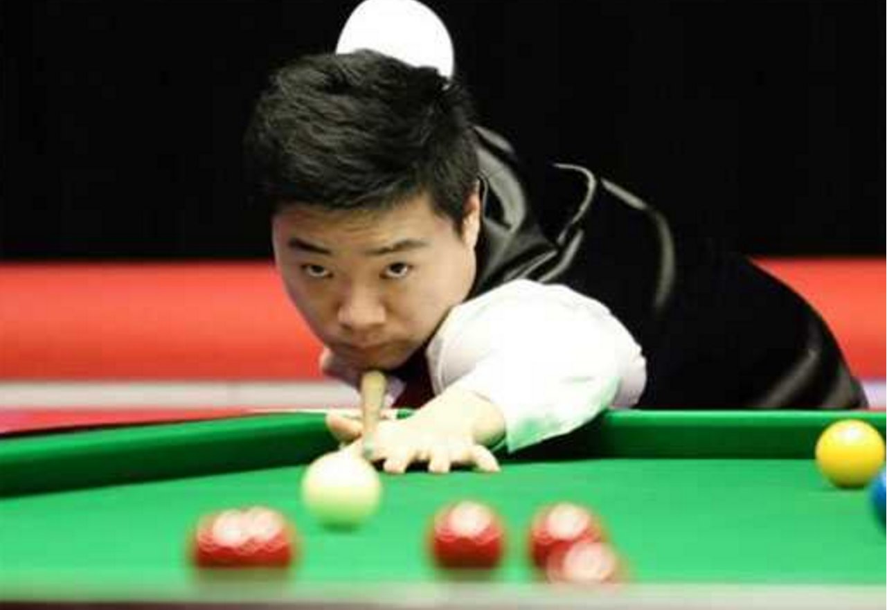 成功打入两 成功打入两