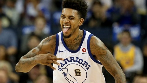 被第一轰打 被第一轰打