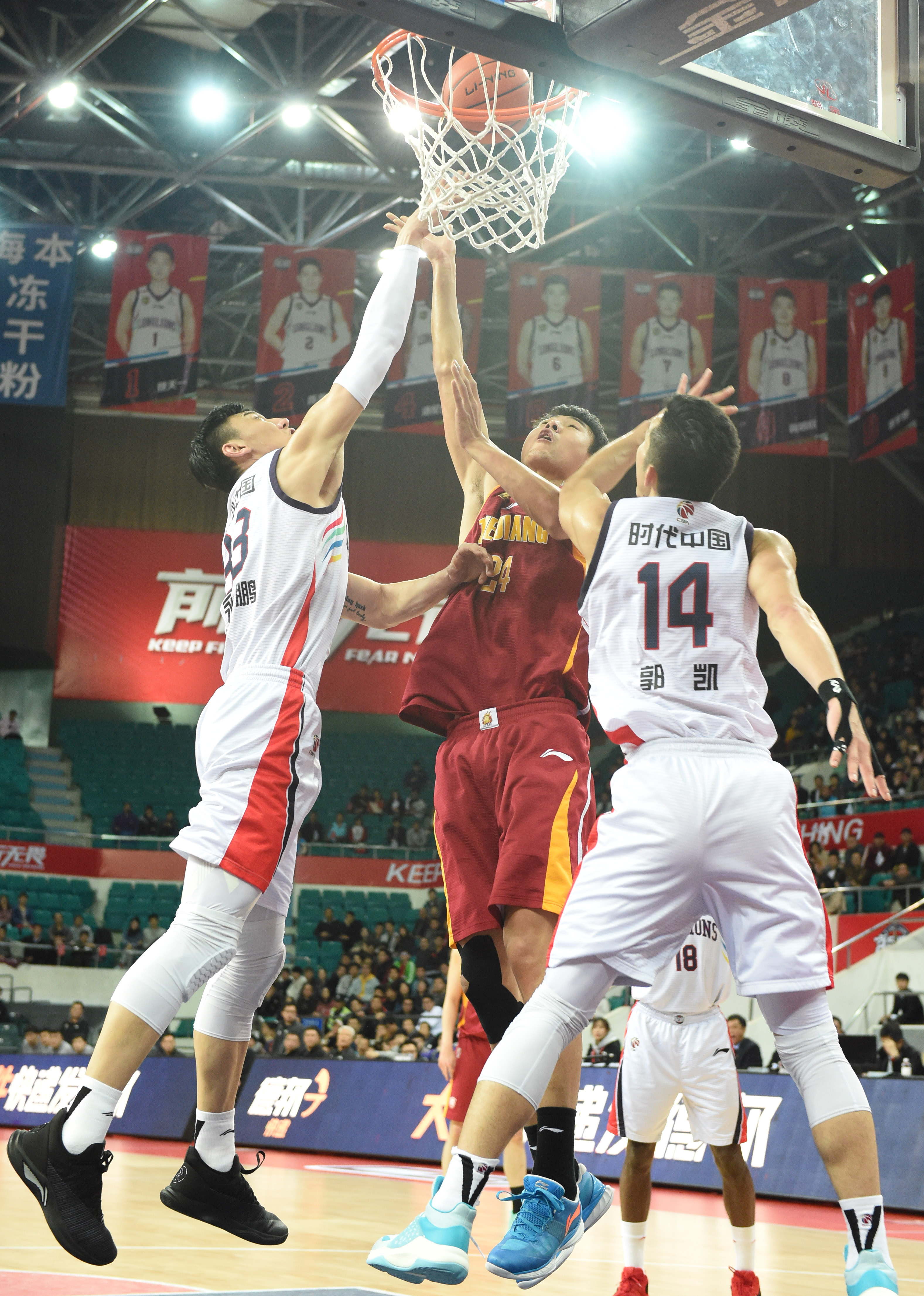 前三节他们 前三节他们