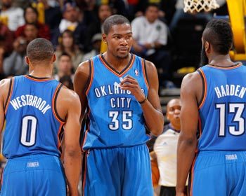 脚背交叠 脚背交叠