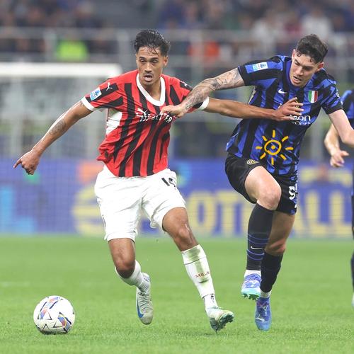 里最后亮着 里最后亮着